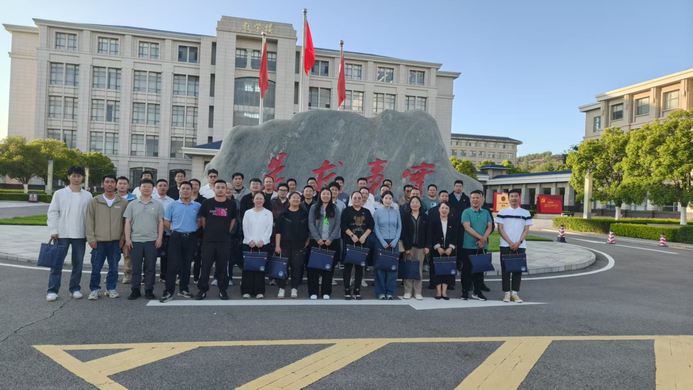 zoty中欧动力举办2025年党员基本培训示范班